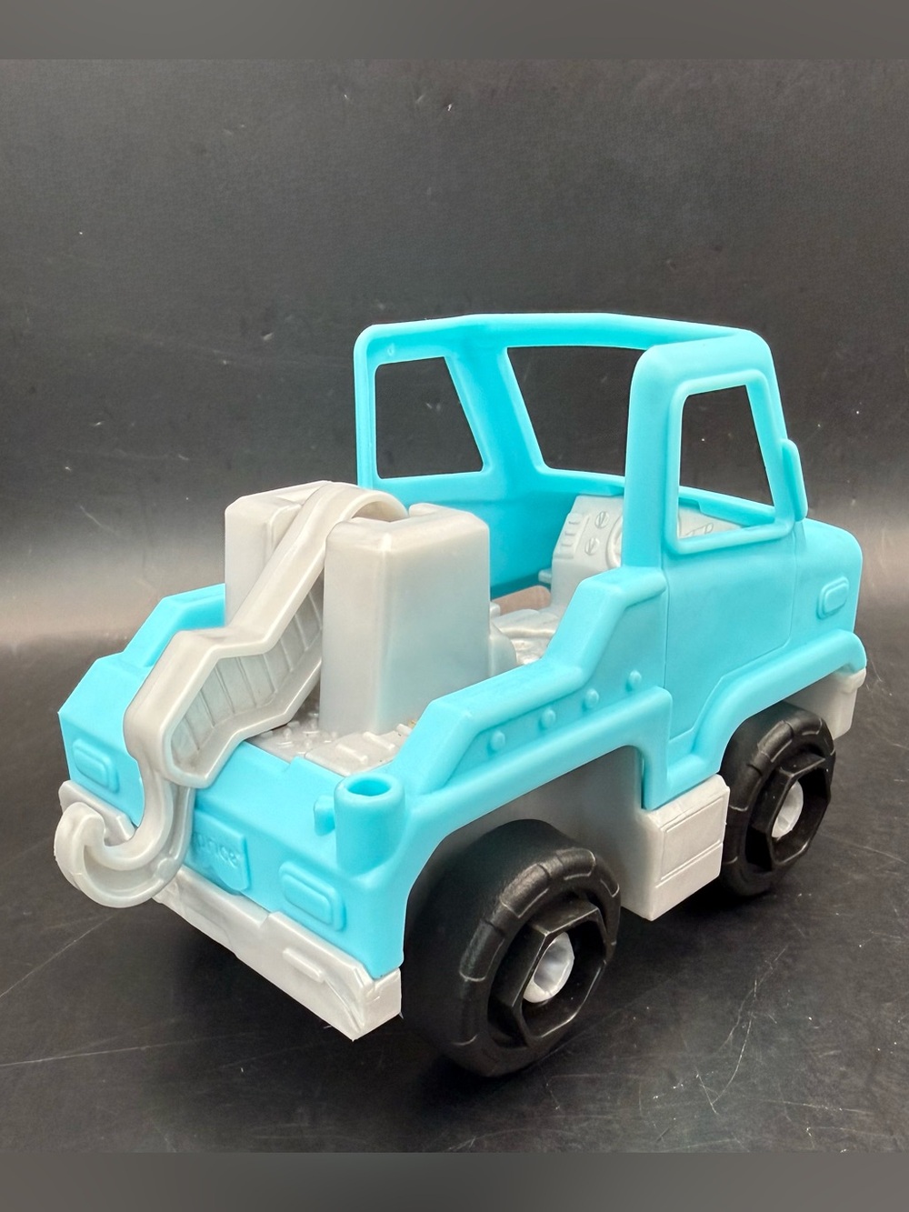 Fisher Price Little People Blue Tow Truck, Red Car, Female Tow Driver Lot Of 3 - Picture 9 of 15